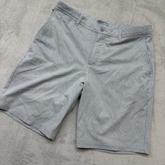 Nike Other - Nike Golf Shorts Mens 33 Grey Topographic Map Print Dri-FIT Standard Fit Stretch